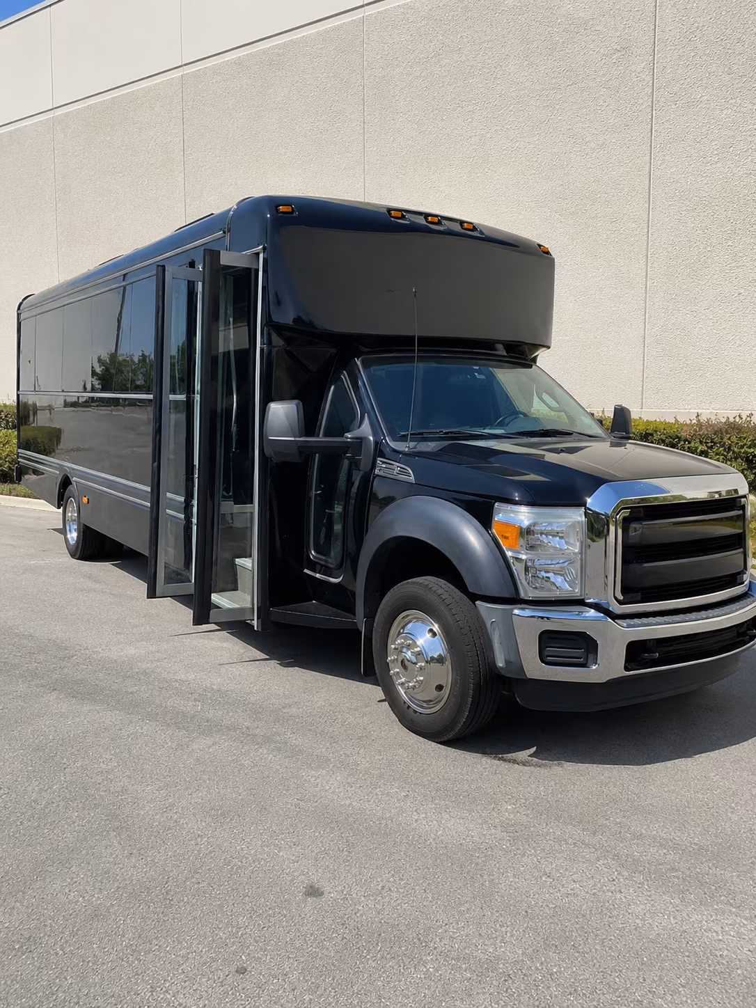 brentwood party bus booking step 1