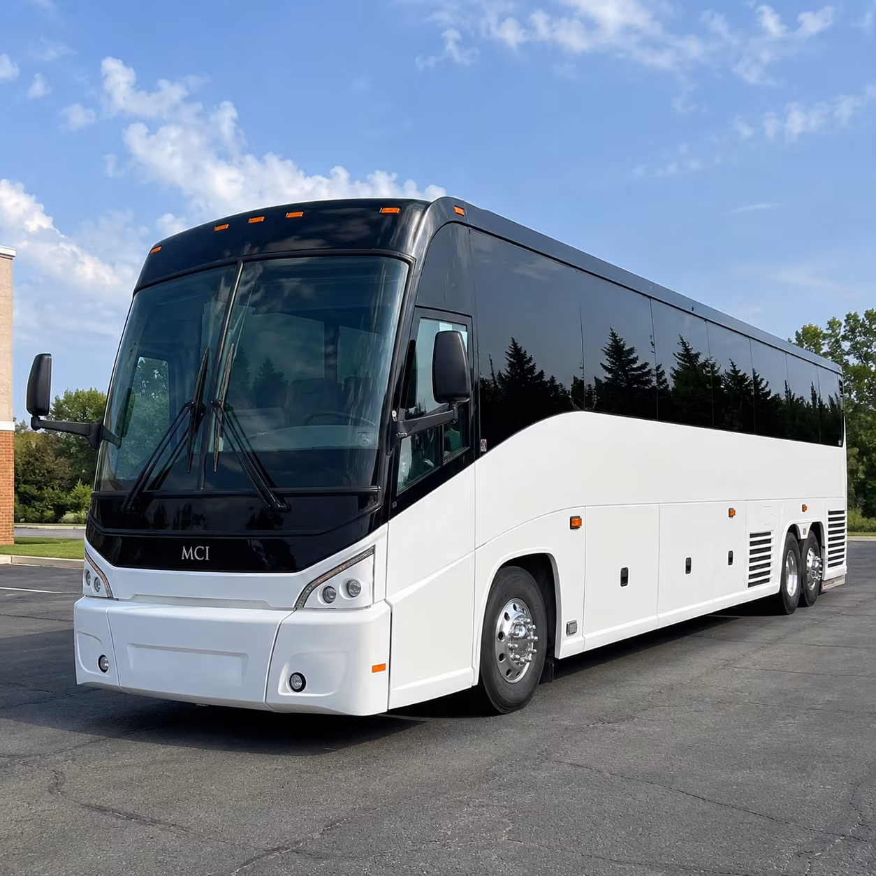 oakland arena and uptown venues one bus handles the whole night