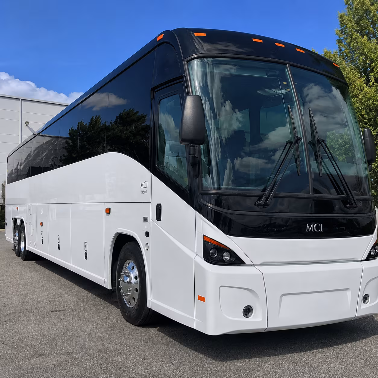 sr 4 commuter shuttles that turn the worst bottleneck in the east bay into productive time